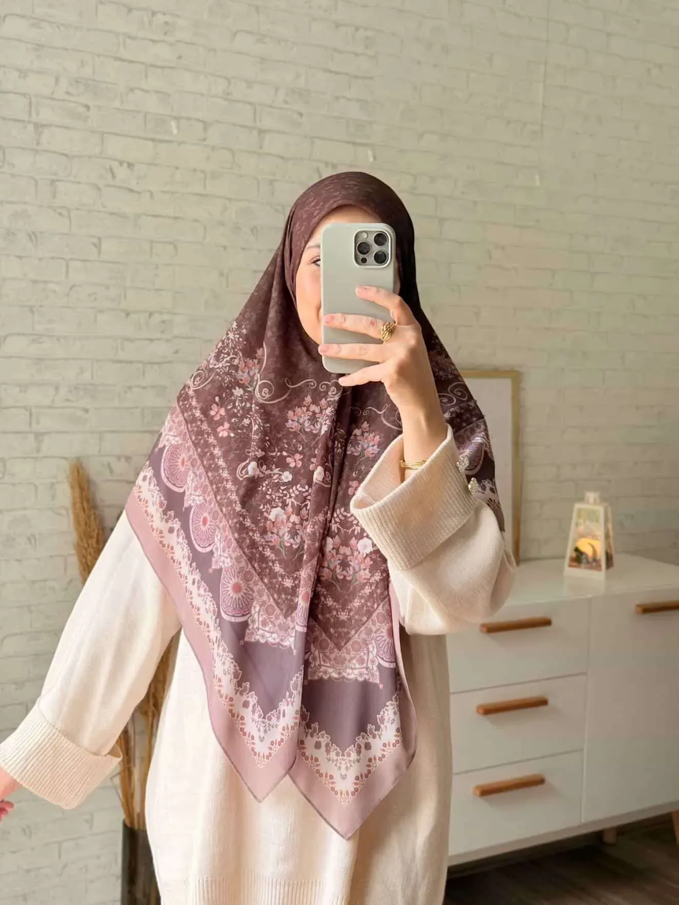 Arabian Rose - Brown - Image 2